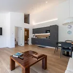Serraglia Apartment San Trovaso